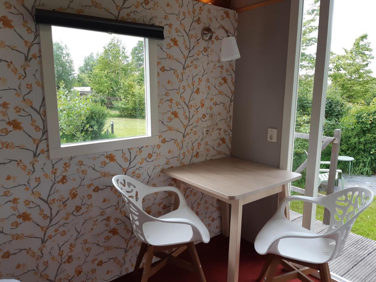 B&B Pipowagen "Het Wellnesst" Op Wellness Camping En B&B Stoltenborg Meddo Exterior photo